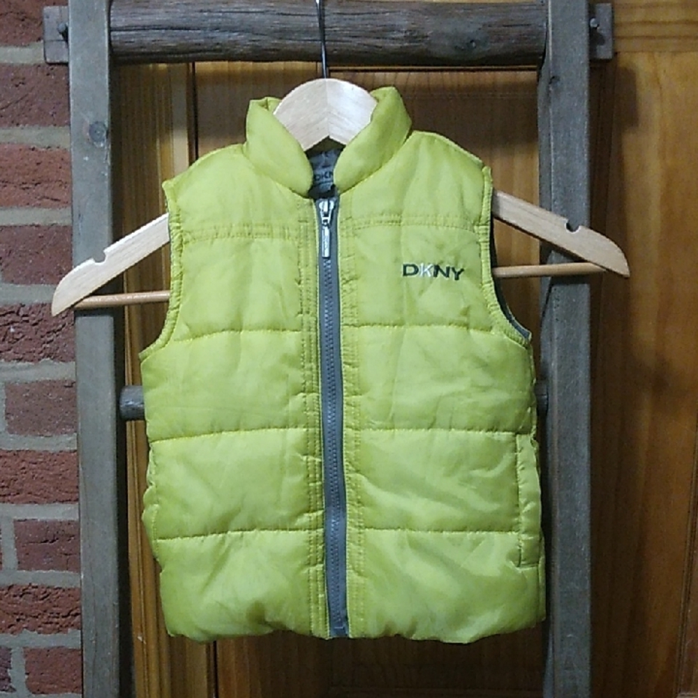 Boy's DKNY Vest 24M NWOT